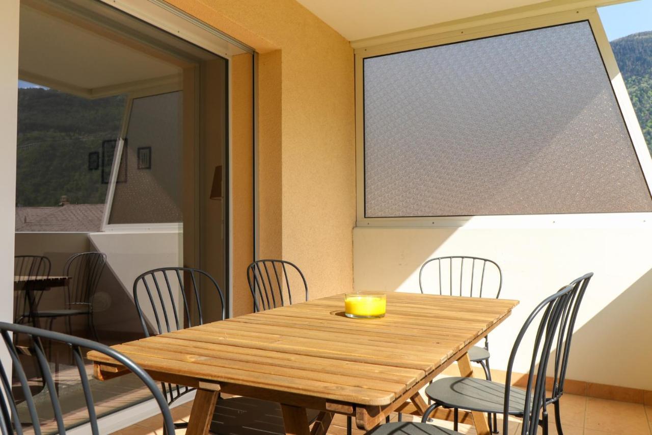 Nice Apartment Ideally Located In Martigny Экстерьер фото