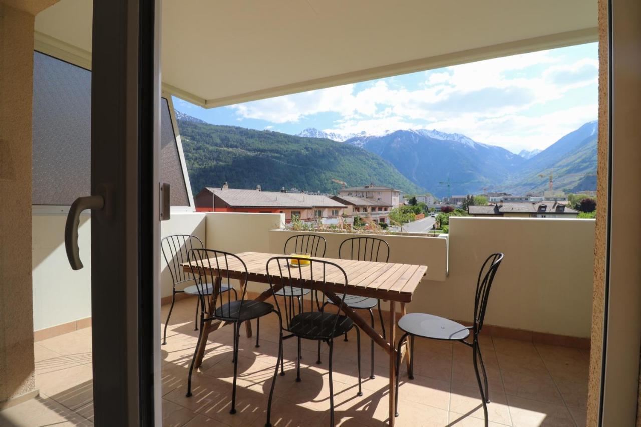 Nice Apartment Ideally Located In Martigny Экстерьер фото